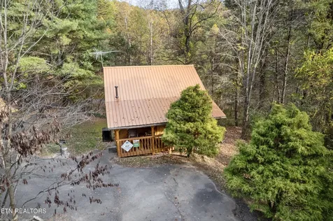 1083 Bryan View Road Sevierville TN 37862