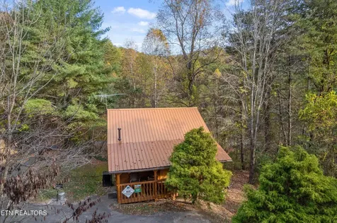 1083 Bryan View Road Sevierville TN 37862