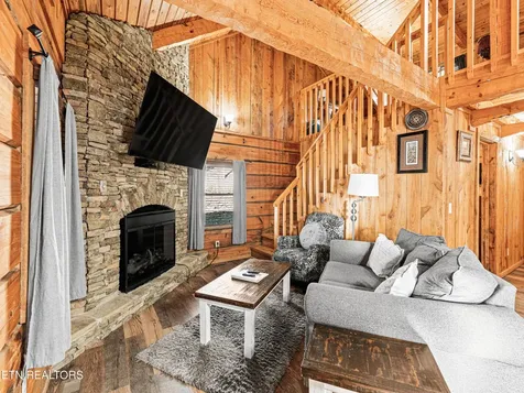 1083 Bryan View Road Sevierville TN 37862
