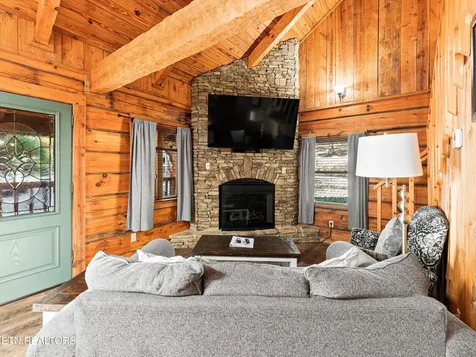 1083 Bryan View Road Sevierville TN 37862