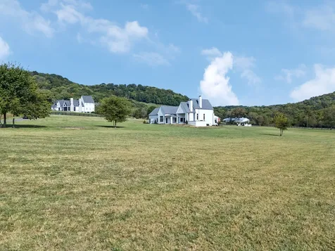 2245 Skinner Road Arrington TN 37014