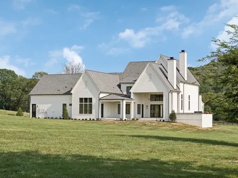 2245 Skinner Road Arrington TN 37014