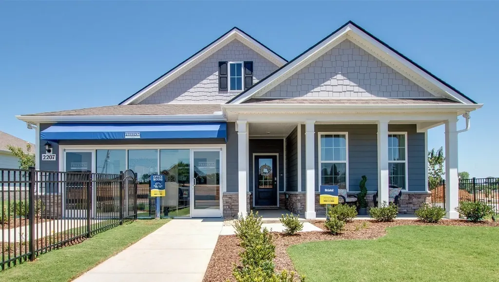 2207 Quinn Drive White House TN 37188
