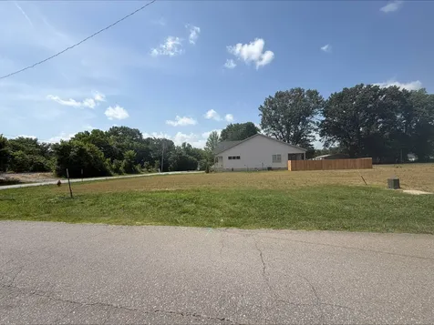 0 Old Greenbrier Pike Greenbrier TN 37073
