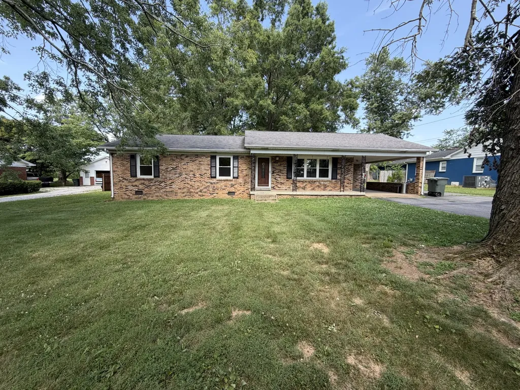 108 Riggs Avenue Portland TN 37148
