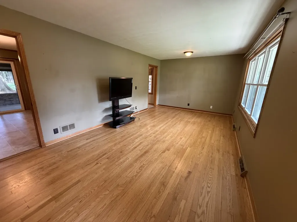 108 Riggs Avenue Portland TN 37148