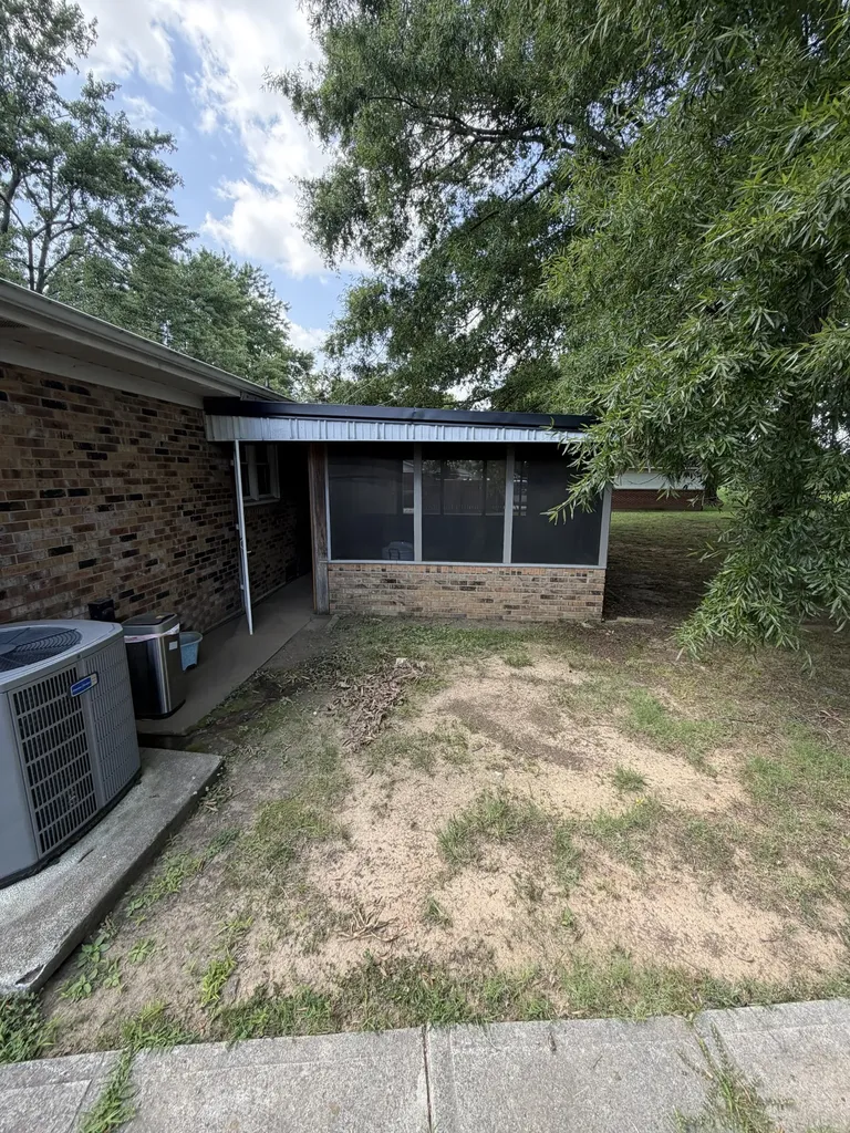 108 Riggs Avenue Portland TN 37148