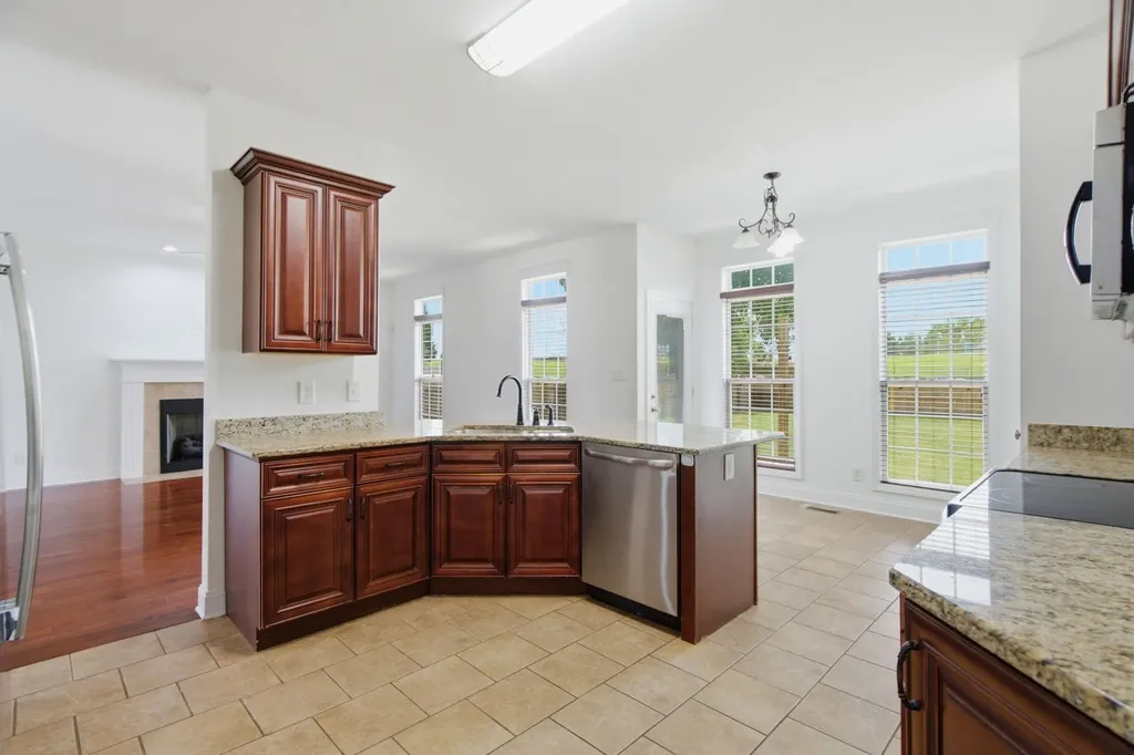124 Covey Rise Circle Clarksville TN 37043