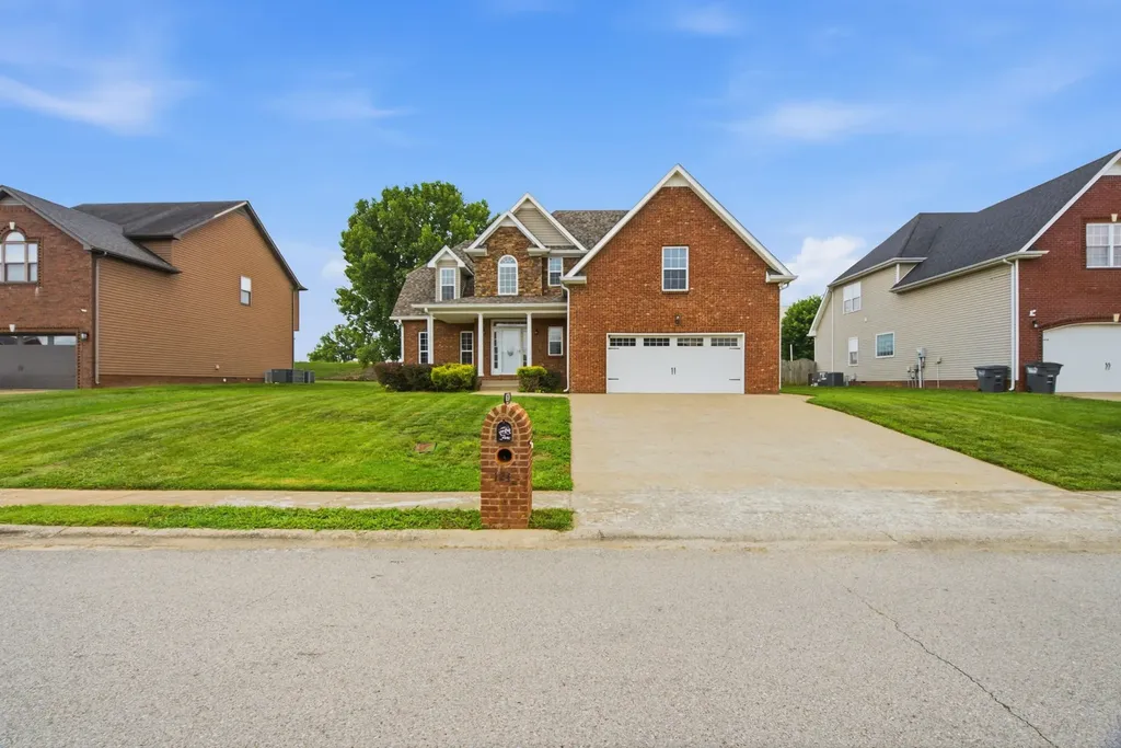 124 Covey Rise Circle Clarksville TN 37043