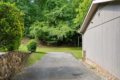 8925 E Ridge Trail Road Soddy Daisy TN 37379