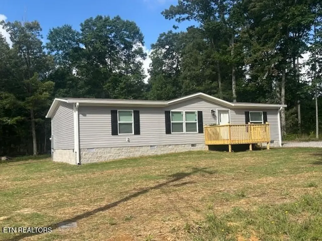 9106 Cherokee Trail Crossville TN 38572