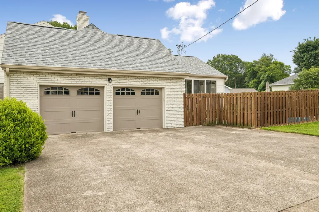 201 Brandywine Drive Old Hickory TN 37138