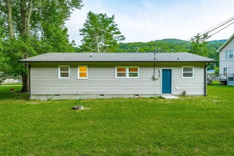 830 Pryor Cove Road Jasper TN 37347