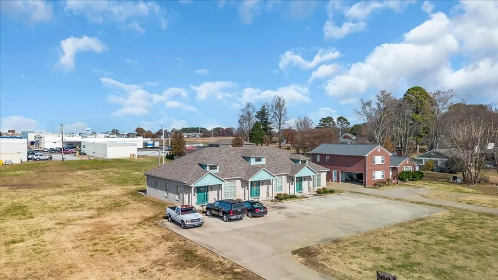 316C Weakley Creek Road Lawrenceburg TN 38464