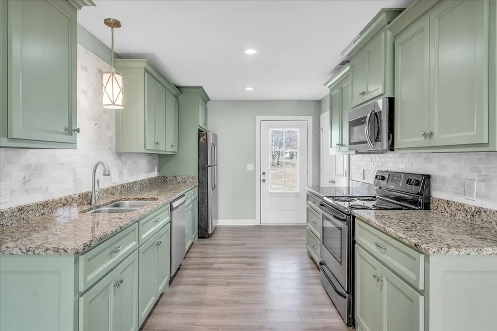 316C Weakley Creek Road Lawrenceburg TN 38464