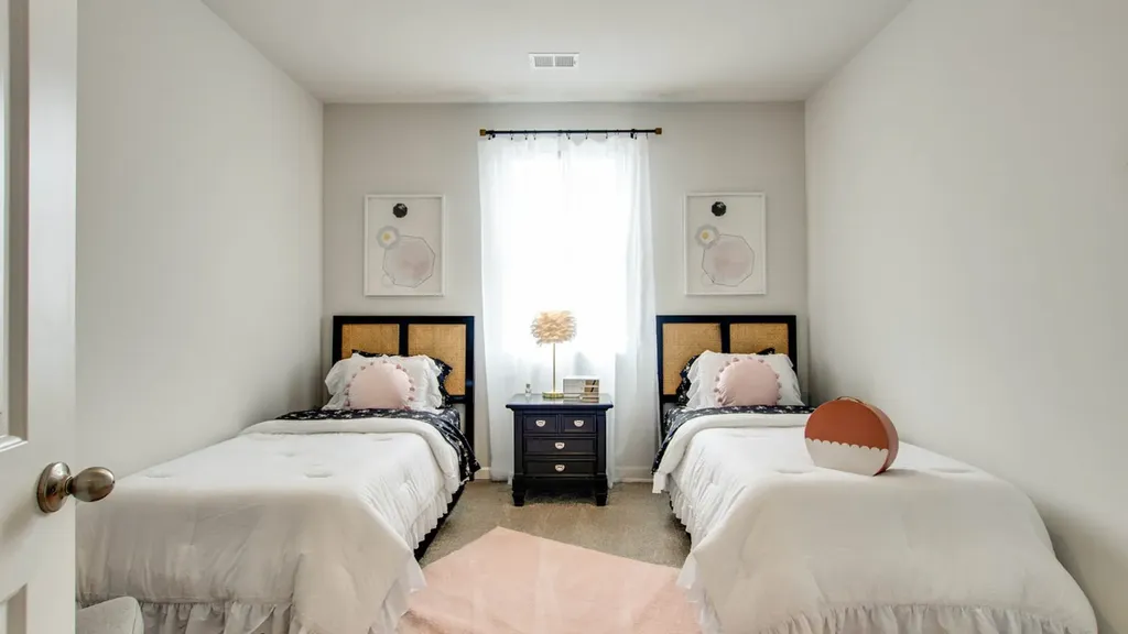 1743 Savannah Pass Lewisburg TN 37091