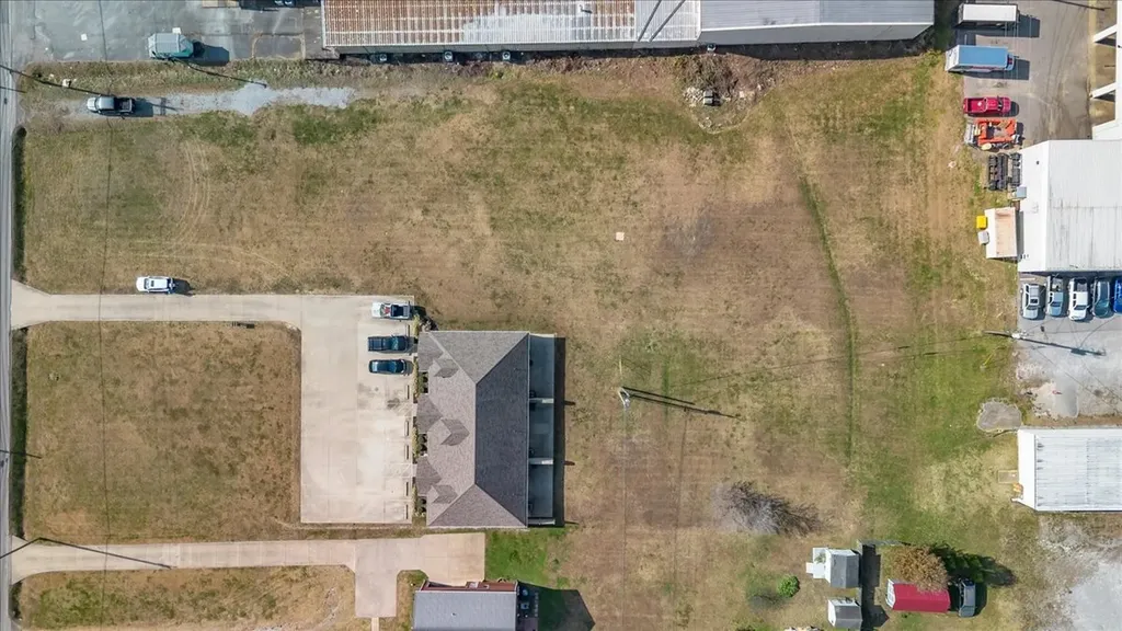 316B Weakley Creek Road Lawrenceburg TN 38464