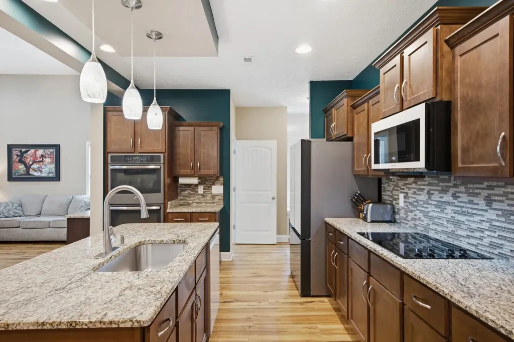 1024 Michaela Circle Clarksville TN 37043
