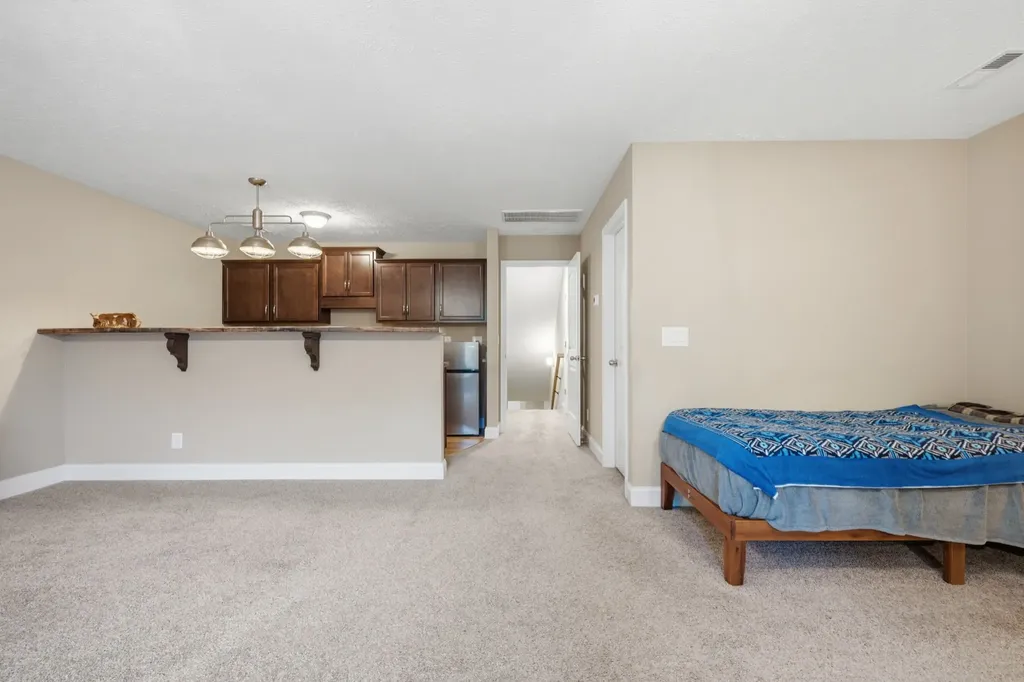 1024 Michaela Circle Clarksville TN 37043