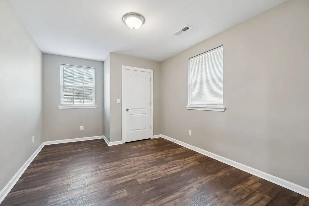 801 Poplar Avenue Springfield TN 37172