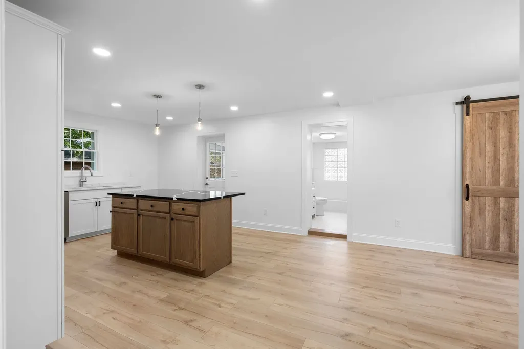 2828 Georgia Avenue Nashville TN 37209