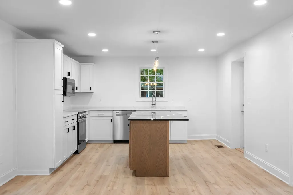 2828 Georgia Avenue Nashville TN 37209