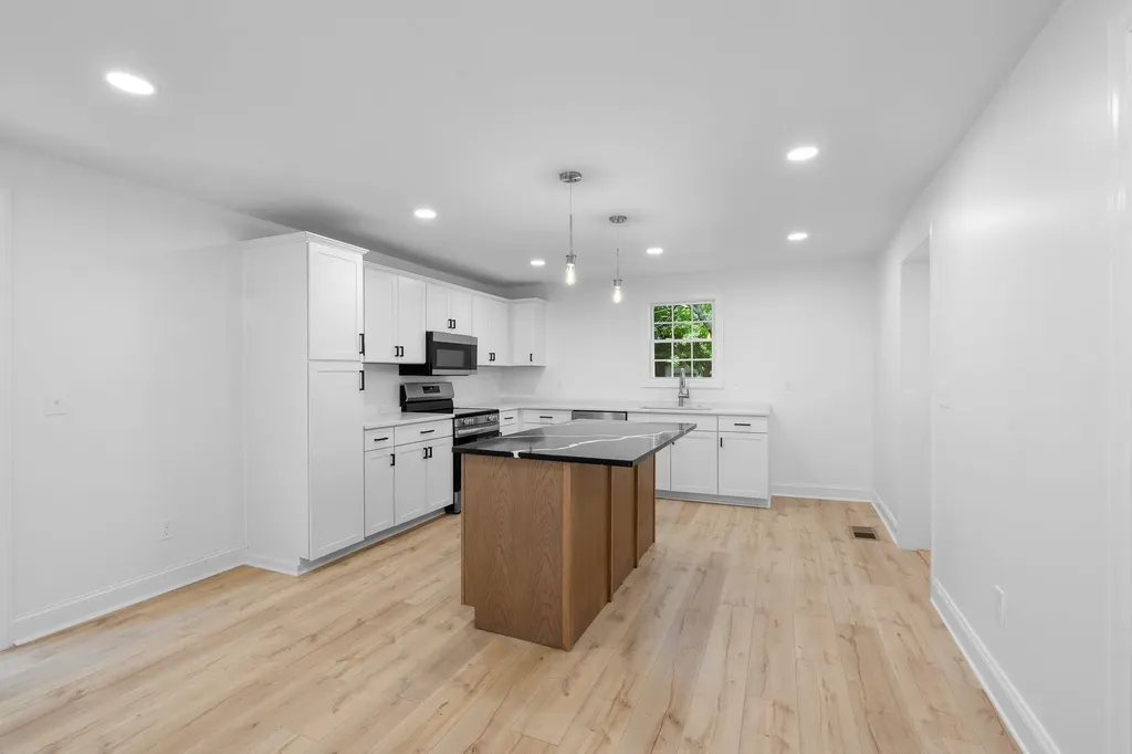 2828 Georgia Avenue Nashville TN 37209