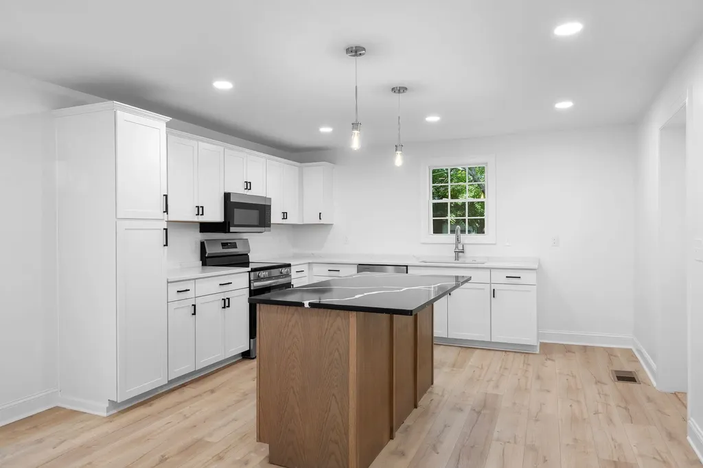 2828 Georgia Avenue Nashville TN 37209