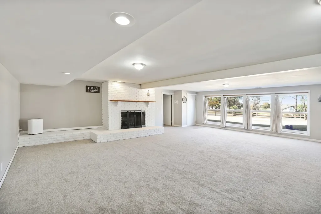 676 Ferguson Hill Road Lafayette TN 37083