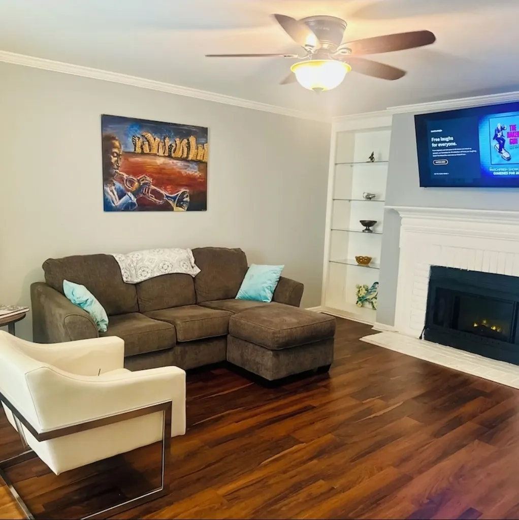200 N Royal Oaks Boulevard Franklin TN 37067
