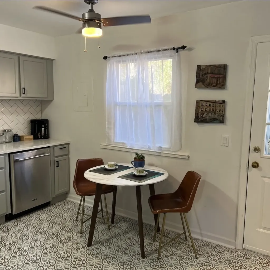 200 N Royal Oaks Boulevard Franklin TN 37067
