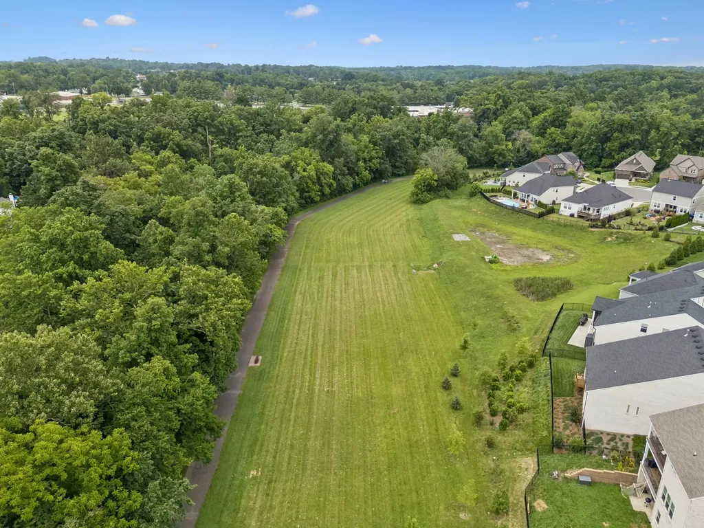 509 Stinson Court White House TN 37188