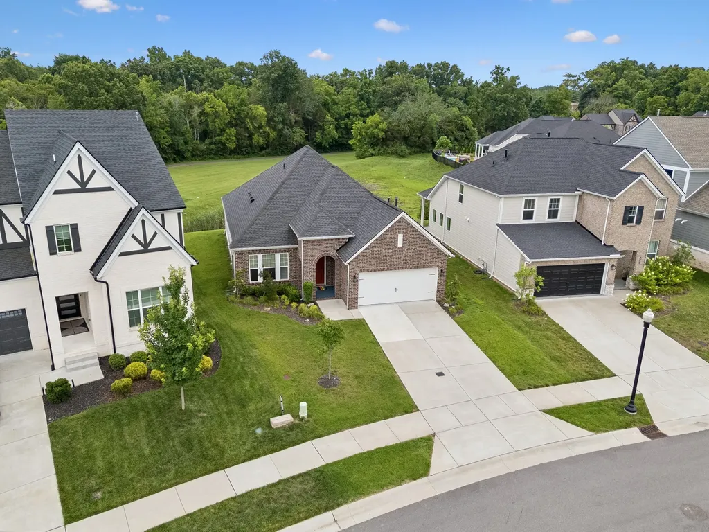 509 Stinson Court White House TN 37188