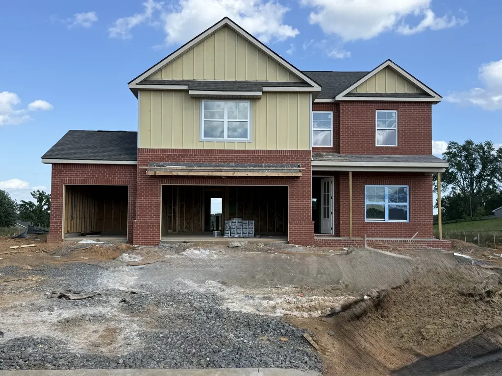 2106 Layla Lane White House TN 37188