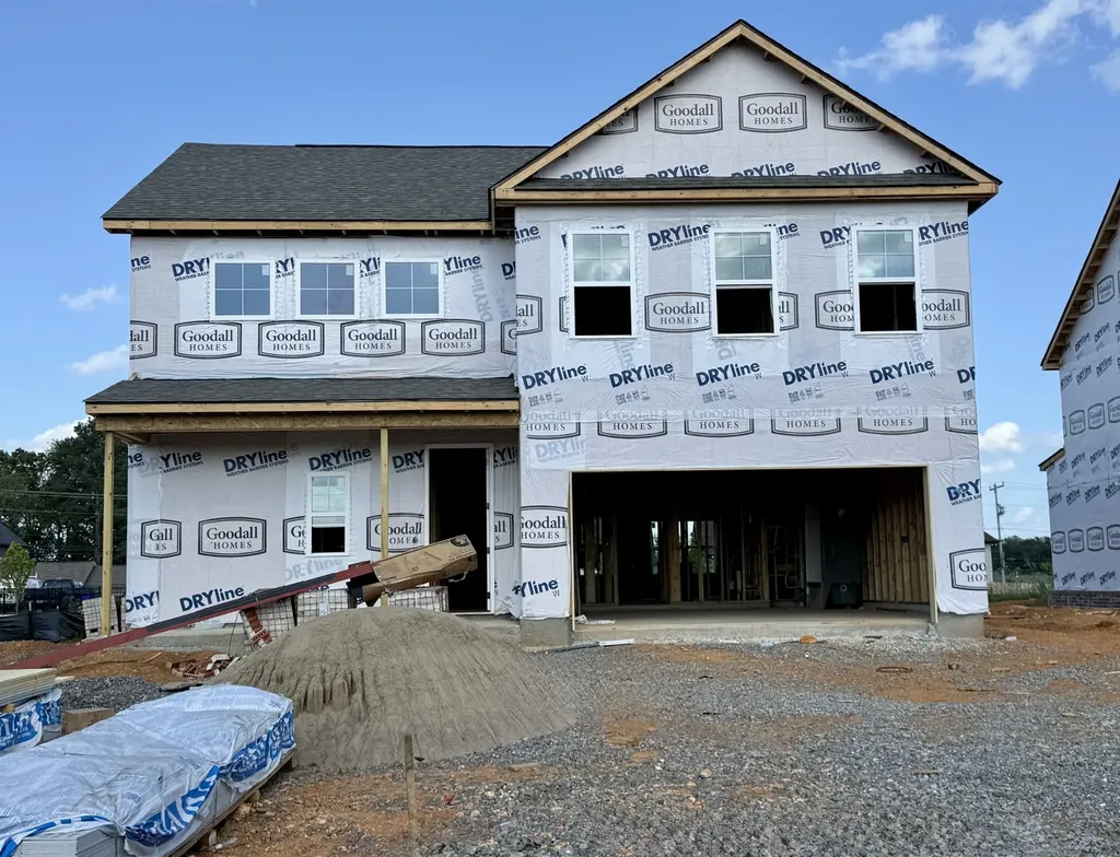 2076 Layla Lane White House TN 37188