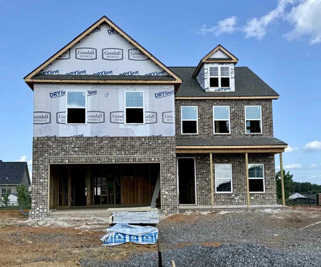 2088 Layla Lane White House TN 37188