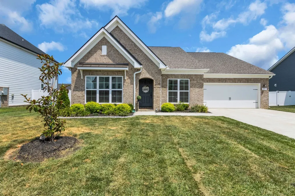 2905 Woodcrest Drive Murfreesboro TN 37128