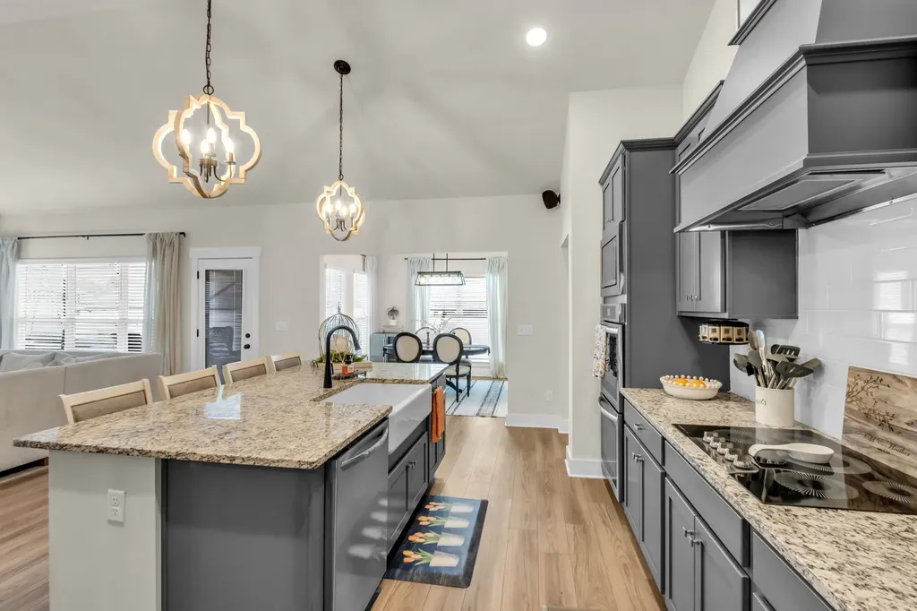 2905 Woodcrest Drive Murfreesboro TN 37128