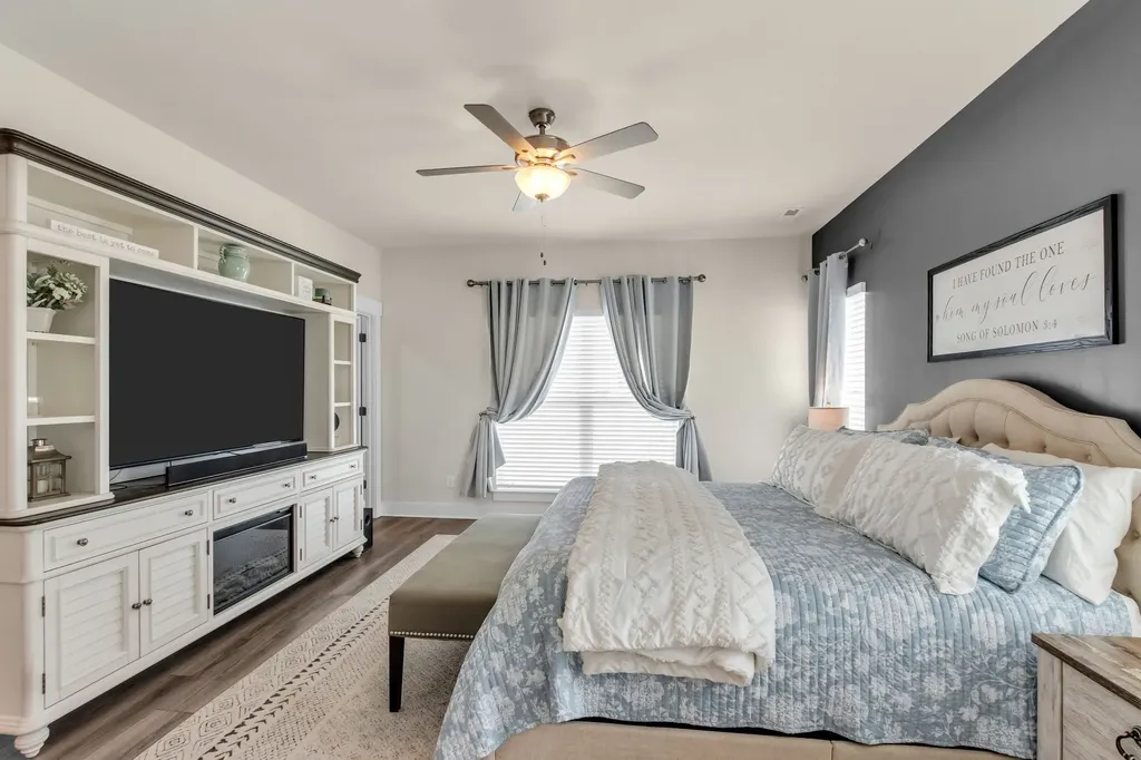 2905 Woodcrest Drive Murfreesboro TN 37128