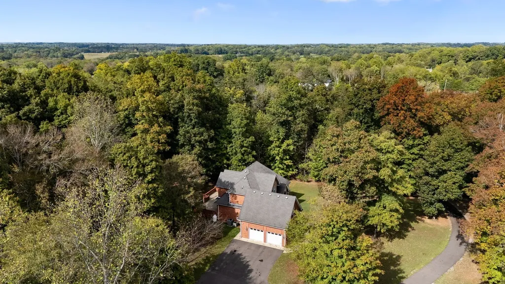 5756 Burgess Gower Road Springfield TN 37172