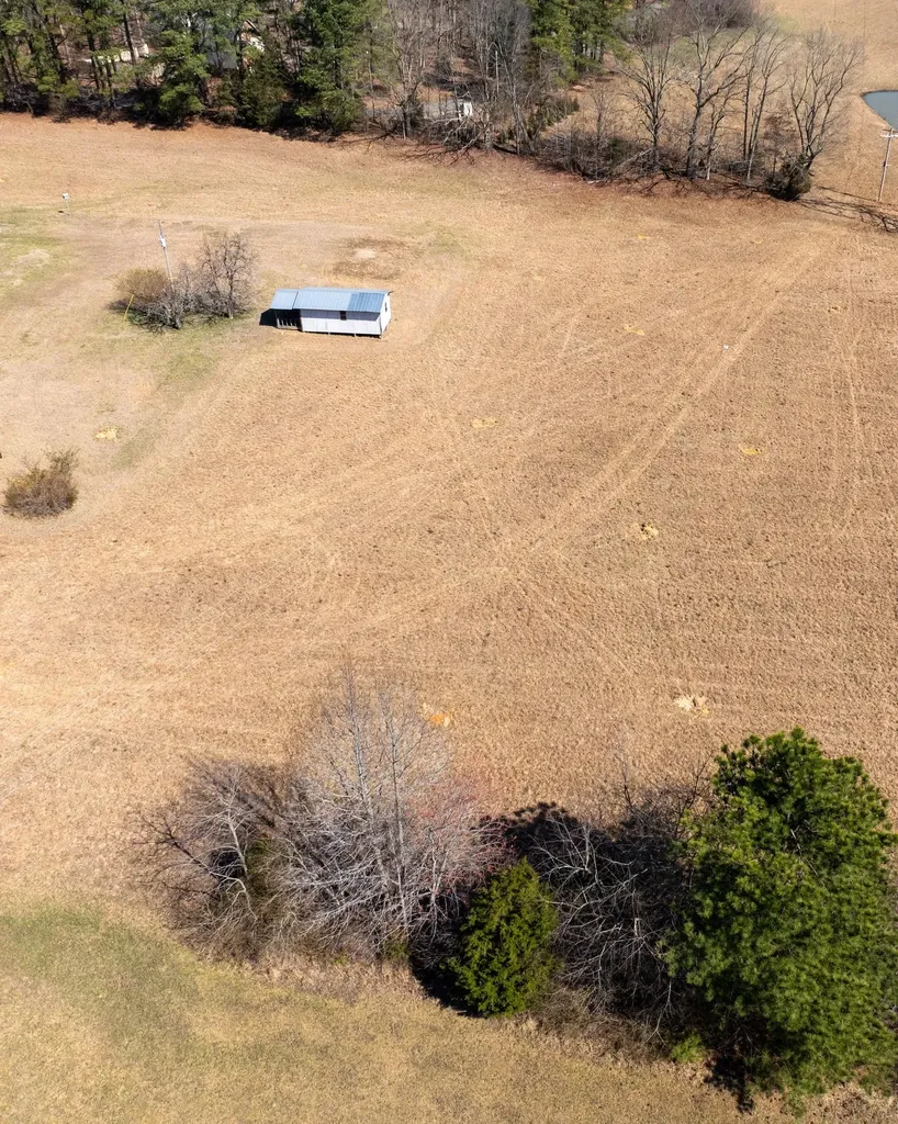 3 Old Pond Lane Dickson TN 37055