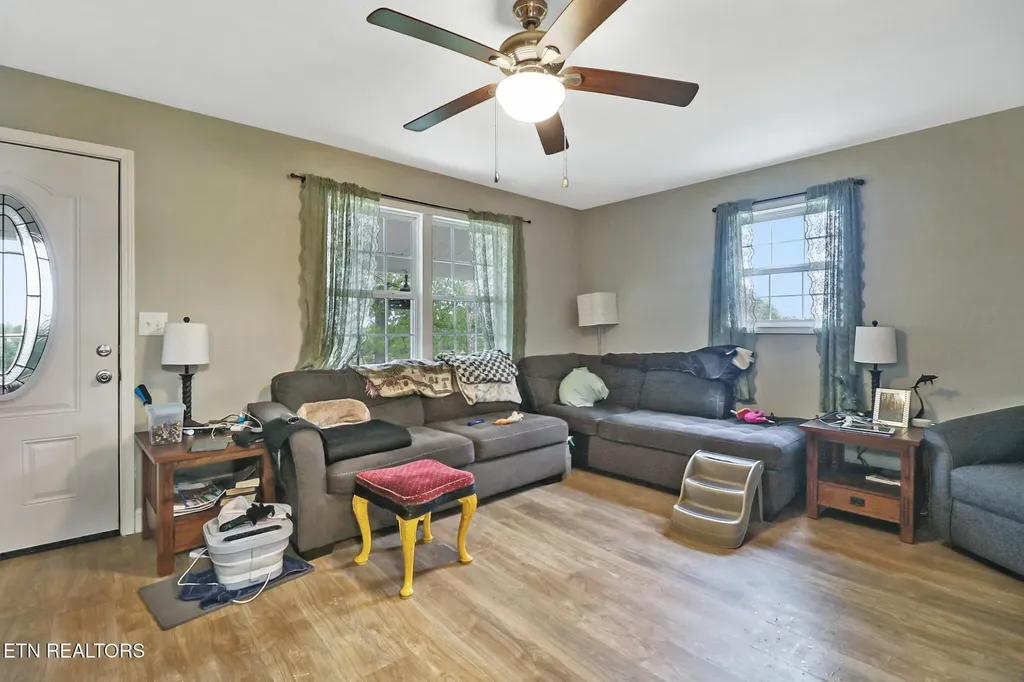 921 Barney Holt Road Jamestown TN 38556
