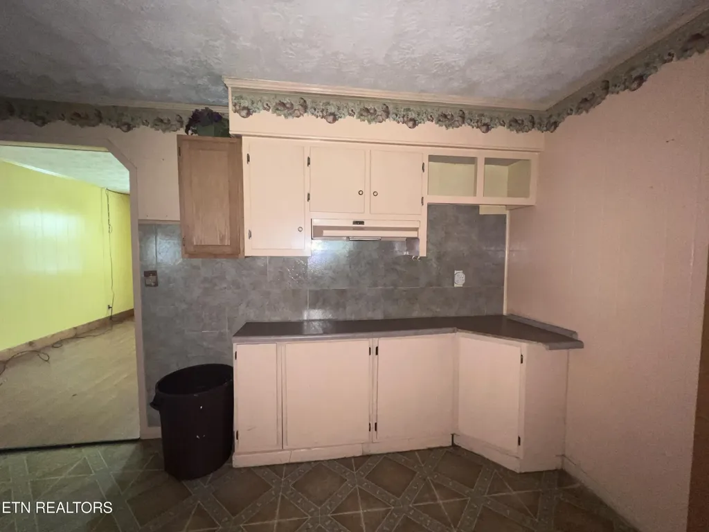 554 Mary Cromwell Road Jamestown TN 38556
