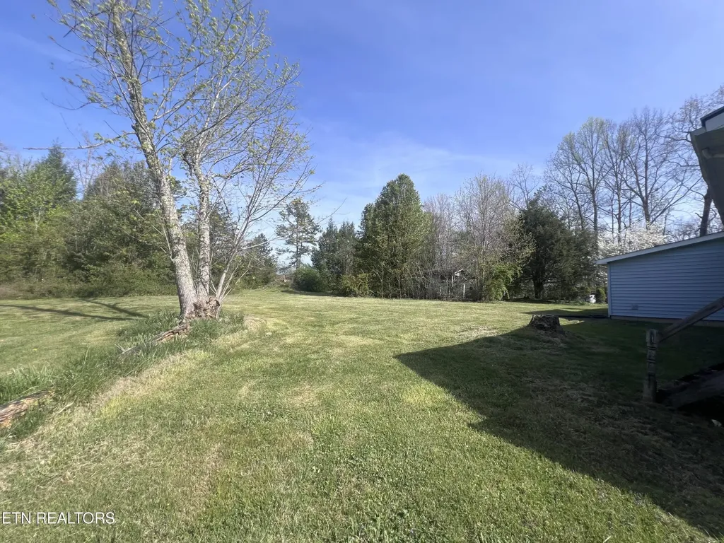 554 Mary Cromwell Road Jamestown TN 38556