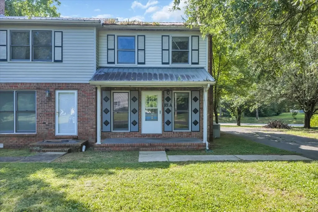 101A Westlake Place Tullahoma TN 37388