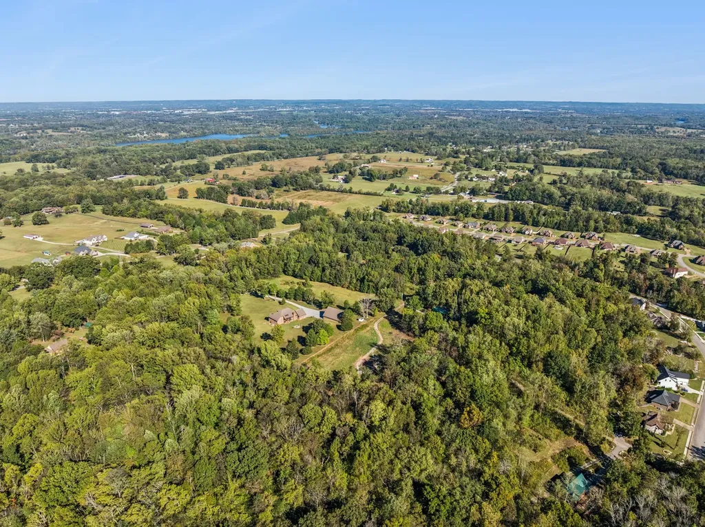 7025 Cairo Bend Road Lebanon TN 37087