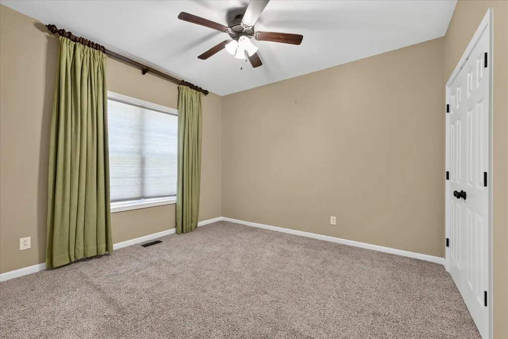2605 Stonemill Court Clarksville TN 37043