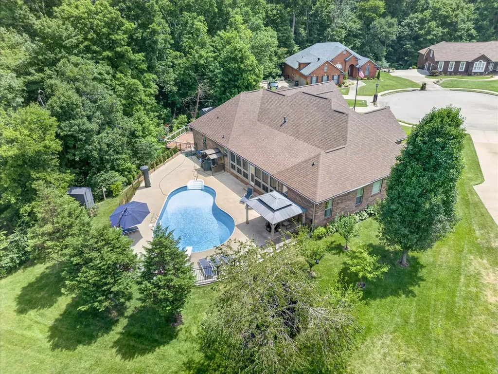 2605 Stonemill Court Clarksville TN 37043