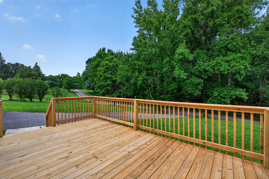 5409 Bartlett Road Cookeville TN 38501