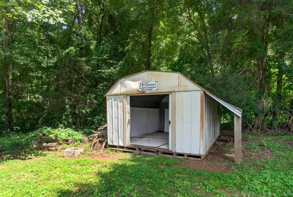 5409 Bartlett Road Cookeville TN 38501